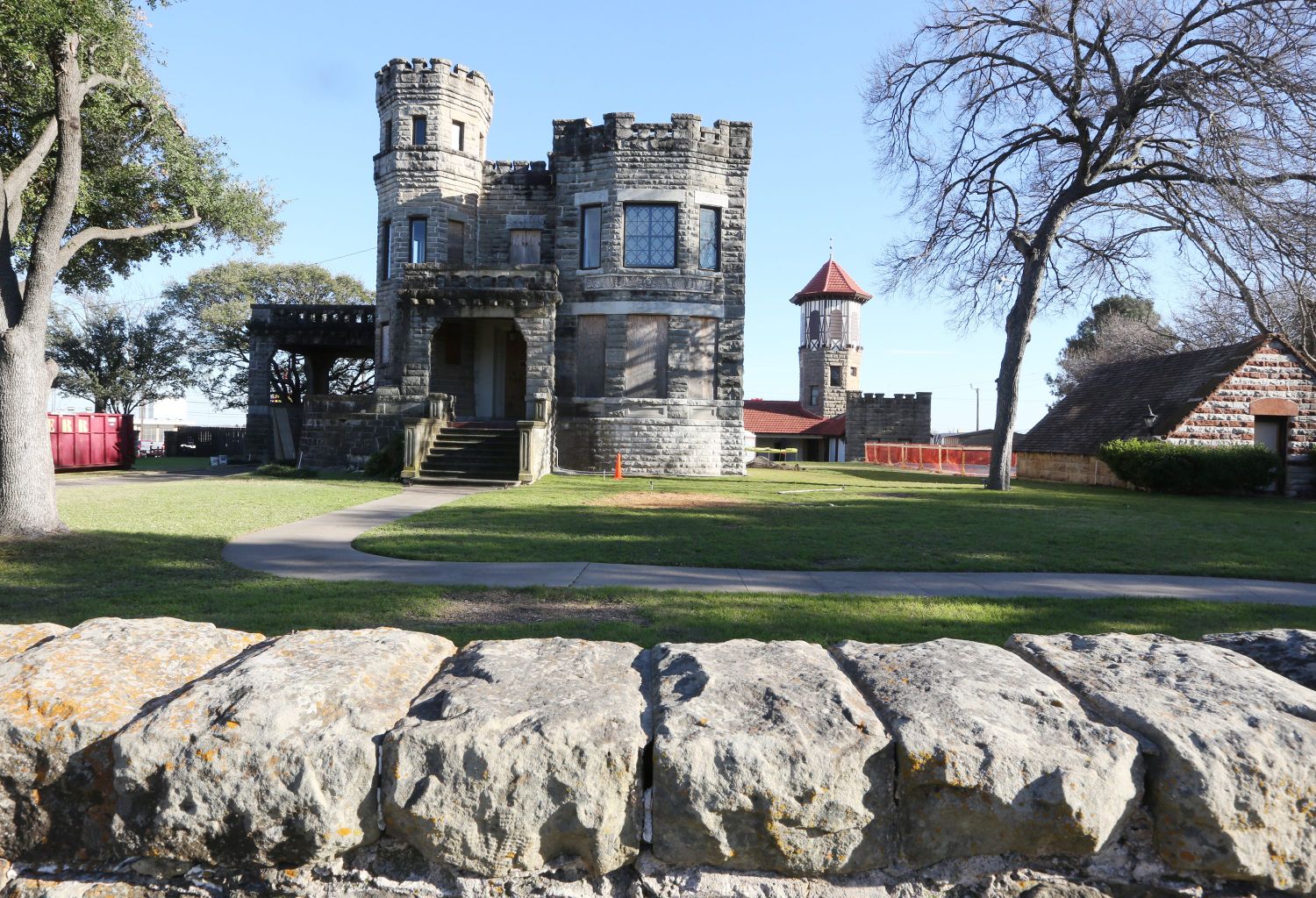 castle ra8